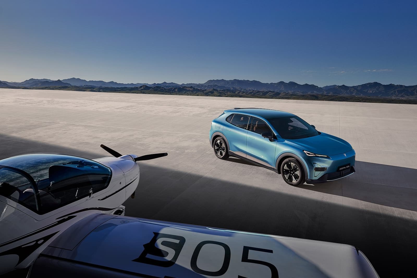Changan Deepal S05 - vista laterale aerodinamica