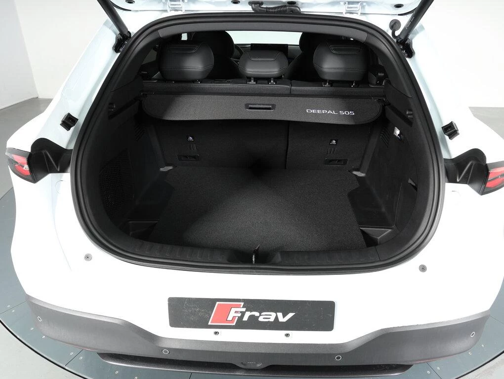 Changan Deepal S05 MAX FWD Ultra Hybrid - Moonlight White (usata) - foto 12