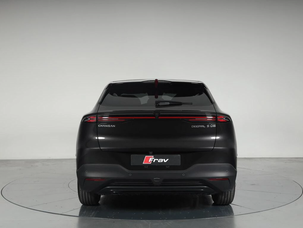 Changan Deepal S05 MAX FWD Ultra Hybrid - Deep Space Black - foto 5