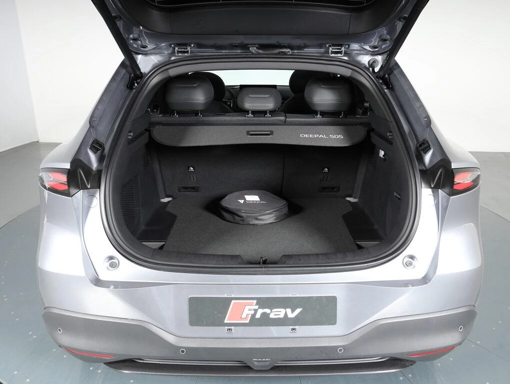 Changan Deepal S05 68,8 kWh Max - Ganymede Grey - foto 12
